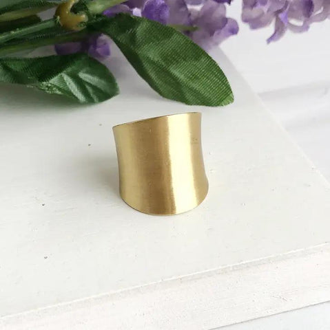 Concave Ring | Gold