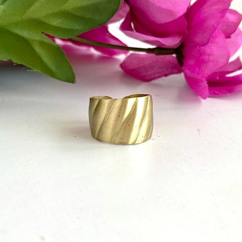 Rippled Ring | Gold