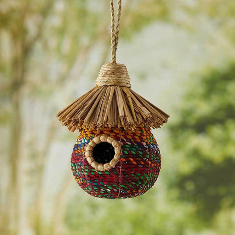 Aribo Thatched Roof Birdhouse
