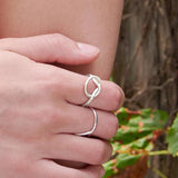 Knotted Circle Ring | Silver