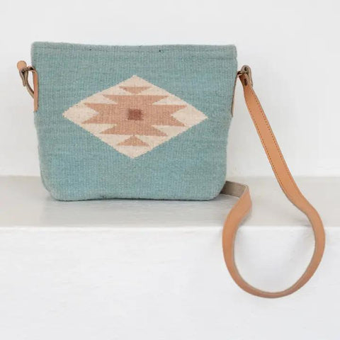 Wool Crossbody | Flor de Cielo