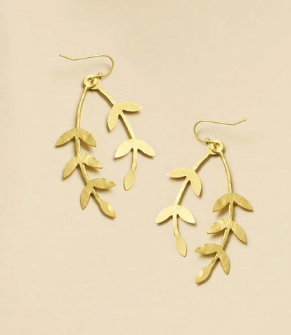 Aamani Linear Vine Dangle Earrings | Gold