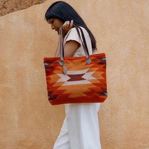 Wide Wool Tote | Mariposa