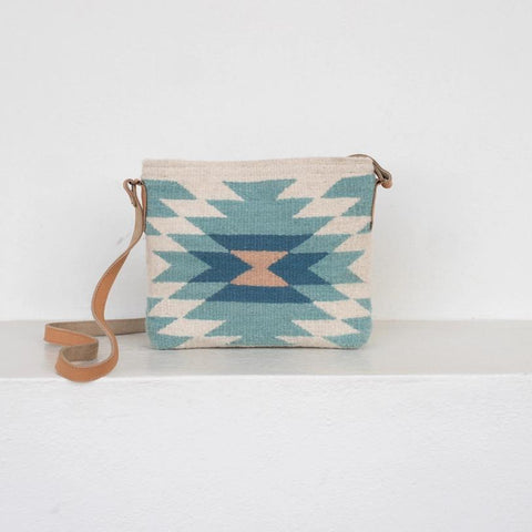 Wool Crossbody | Viento Dulce