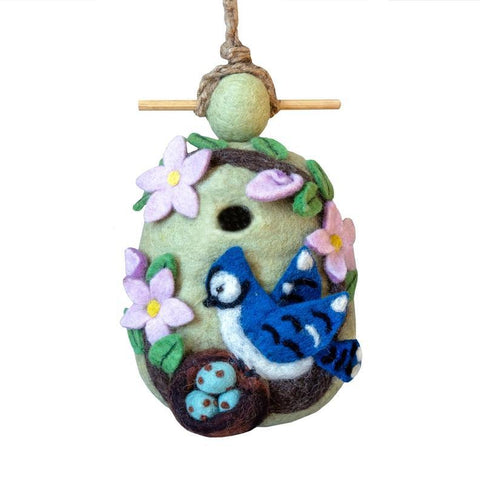 Birdhouse | Nesting Bluejay